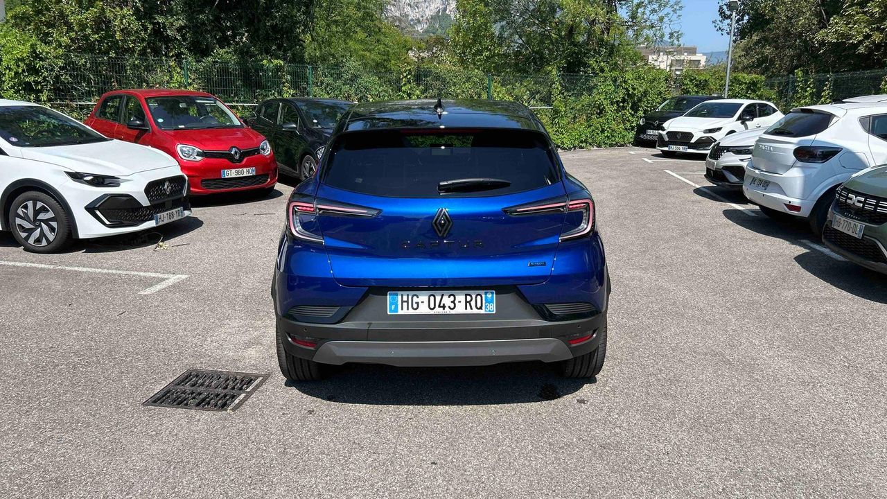 Renault Captur E-Tech full hybrid 160 ch — photo 4
