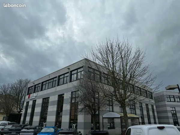 Bureaux 89 m² LE PETIT-QUEVILLY