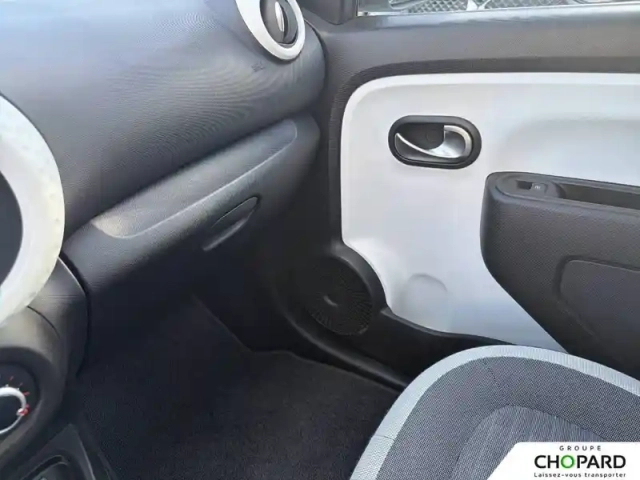 Renault Twingo iii sce 65 — photo 17