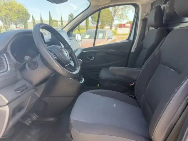 Renault Trafic l1h1 2t8 grand confort — photo 7