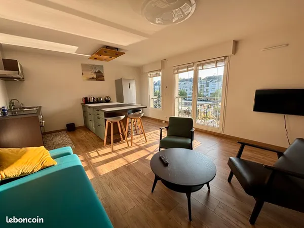Nantes Centre - 2 pièces meublé avec vue Erdre - Cosy, Contemporain, design - compris internet