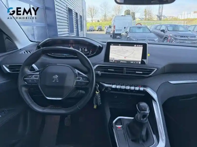 Peugeot 3008 puretech 130ch s&amp;s bvm6 — photo 29