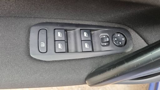 Peugeot 308 1.2 PureTech 110 - Allure – 2018 – 112497 km – Essence – Boîte Manuelle — photo 33