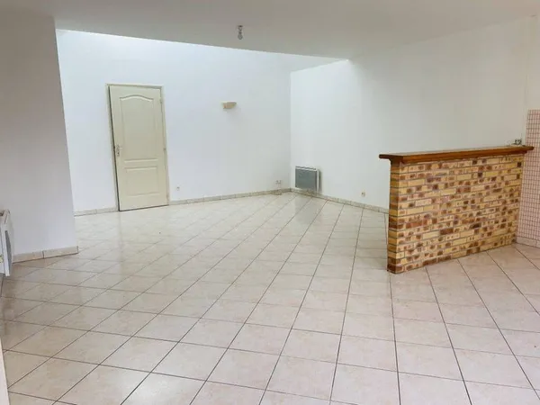 Maison 2 pièces 65 m²