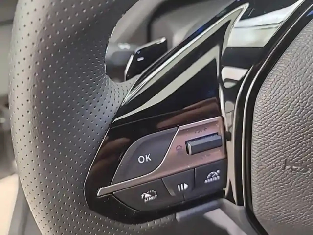 Peugeot 308 electrique 55 kwh 156ch — photo 15