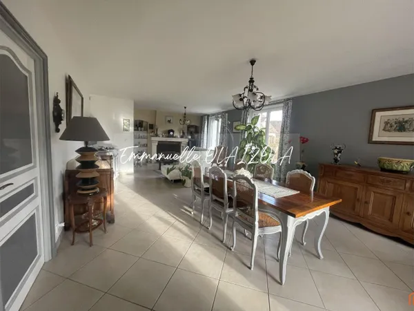 cadre paisible,nature,atypique,spacieuse fonctionnelle