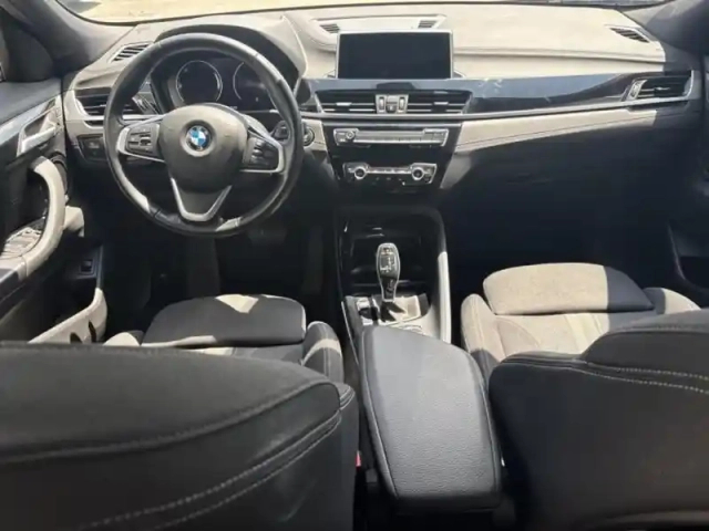 Bmw X2 sdrive18da 150ch business design euro6d-t — photo 5