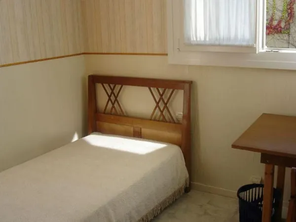 Chambre étudiant meublée chez l'habitant