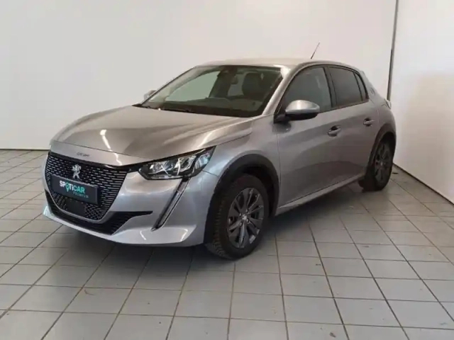 Peugeot 208 e- 136ch roadtrip