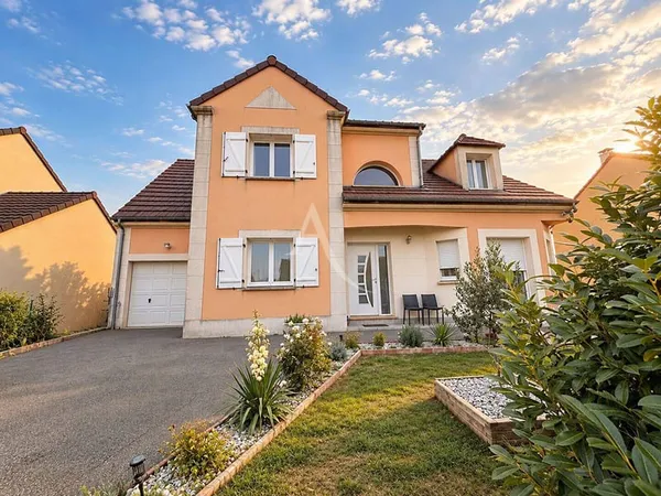 Maison 6 pièces 165 m²