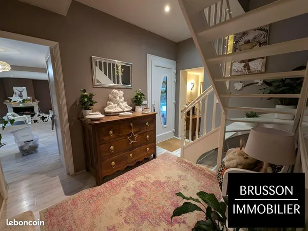 Villa 5 pièces 150 m²