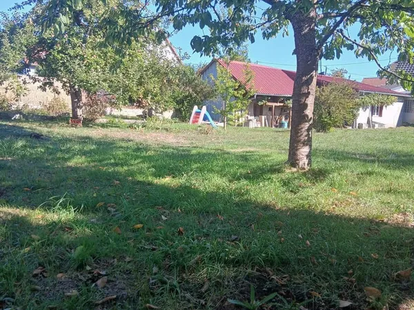 Terrain 1200 m²