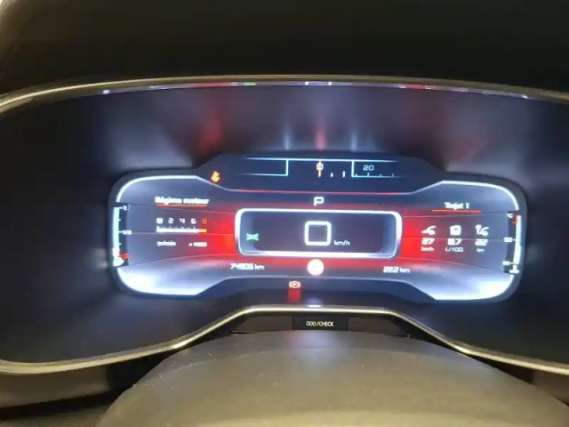 Citroën C5 Aircross puretech 180 s&amp;s eat8 — photo 22