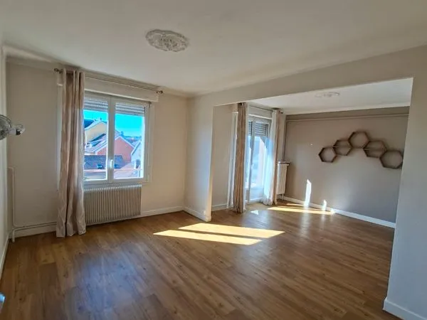Appartement T3 bis 70 m2 avec balcon, garage et vue sur le Lion