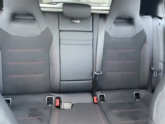 Mercedes Classe A 200 d amg line — photo 15