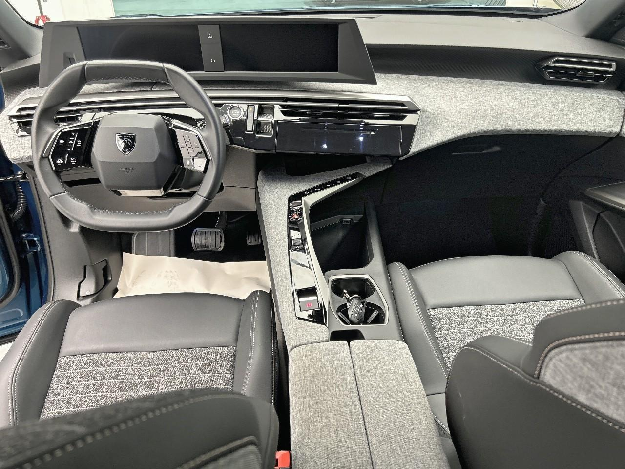 Peugeot 3008 hybrid 145 e-dcs6 allure — photo 12