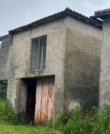 Vend Garage atelier grenier garde meuble