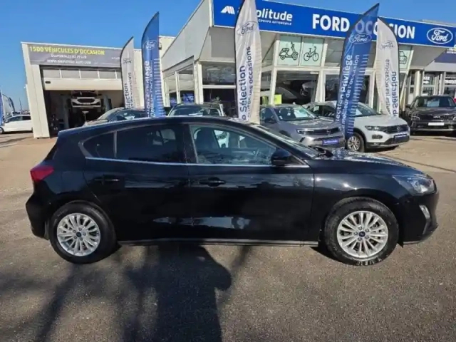 Ford Focus 1.0 ecoboost 125ch titanium x business — photo 4