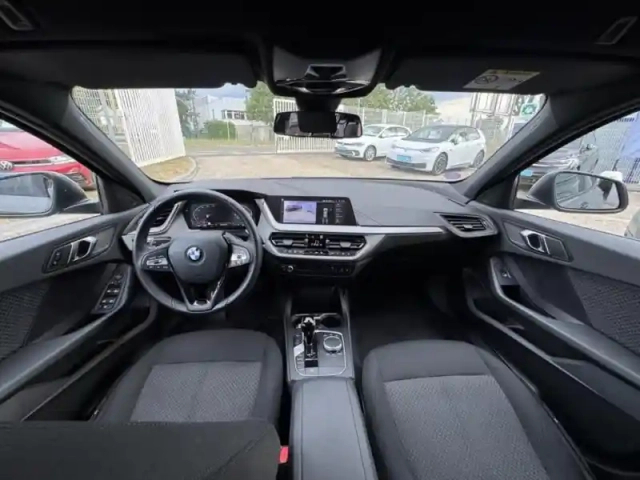 Bmw Serie 1 série 1 118i 136ch — photo 16