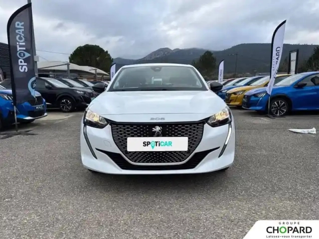 Peugeot 208 electrique 50 kwh 136ch — photo 103