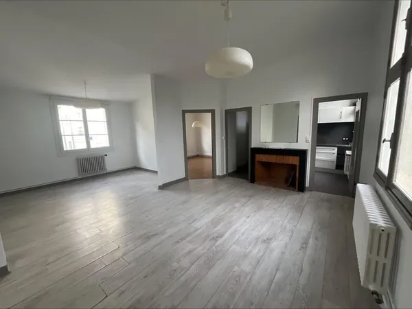 MAISON T3 - RUE MONSEIGNEUR AUGOUARD