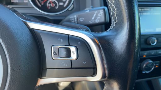 Volkswagen Sirocco 2.0 TSI 180 DSG6 - R-Line – 2014 – 97171 km – Essence – Boîte Automatique — photo 21