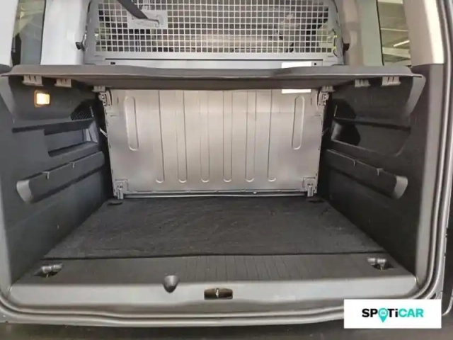 Citroën Berlingo taille m - 1.5 bluehdi 130ch s&amp;s max eat8 5 places — photo 6