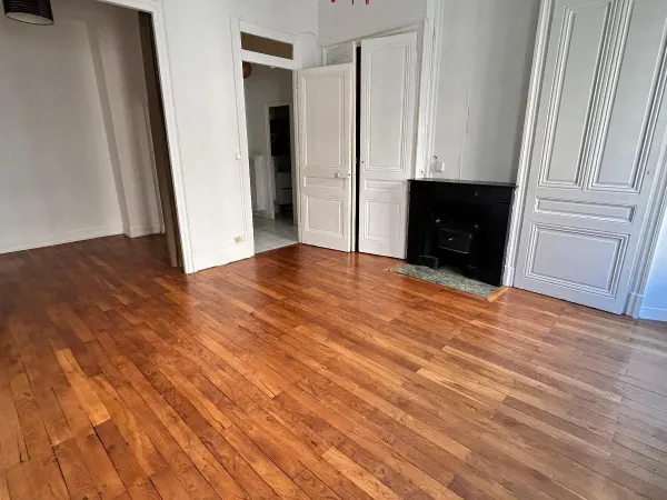 Appartement 1 pièce 48 m²