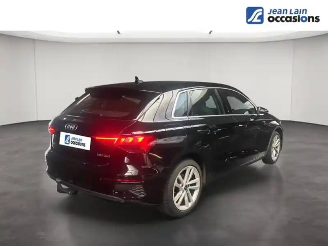 Audi A3 sportback 35 tdi 150 s tronic 7 — photo 5