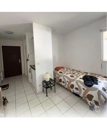 Studio meublé