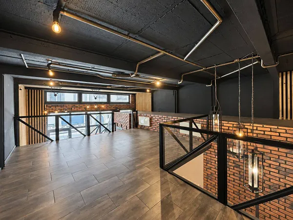 Local commercial 95 m²
