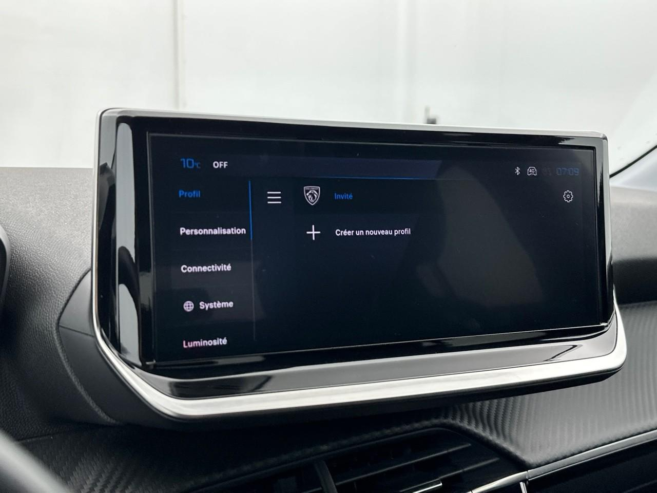 Peugeot 208 electrique 54 kwh 156ch allure — photo 24