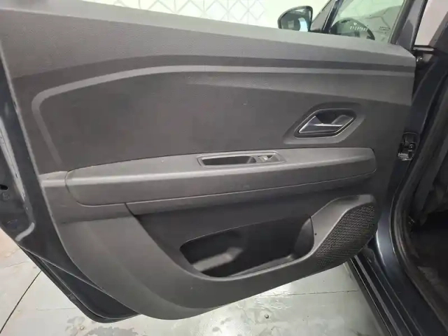 Dacia Jogger eco-g 100 5 places — photo 23