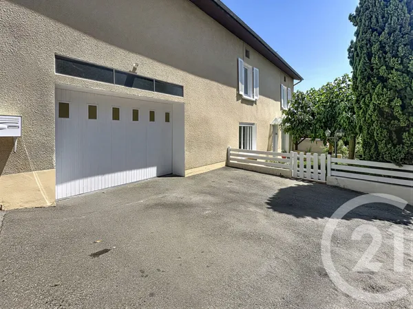 Maison 5 pièces 153 m²