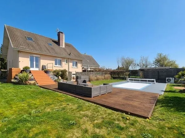 Maison 7 pièces 216 m²