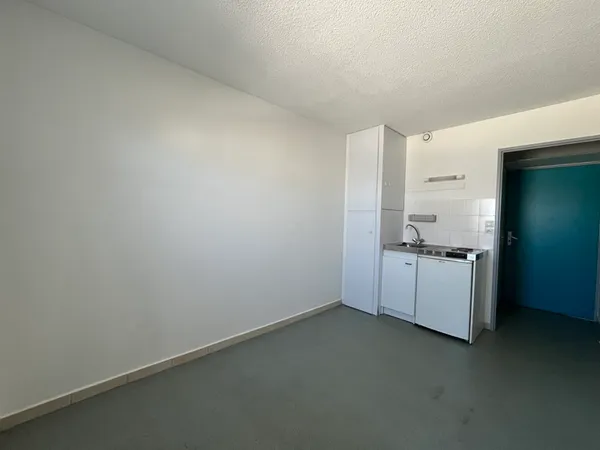 Appartement 1 pièce 12 m²