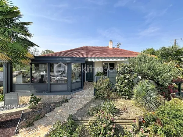 Maison 8 pièces 160 m²