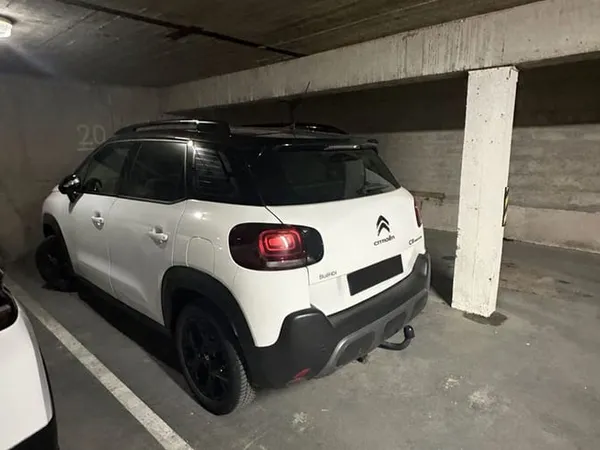 Parking 15 m²