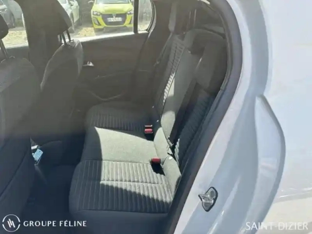 Peugeot 208 1.2 puretech 75ch s&amp;s active — photo 10