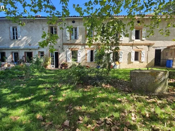 Grande maison de charme à la campagne