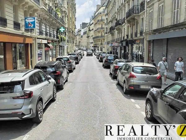 Boutique 145 m²