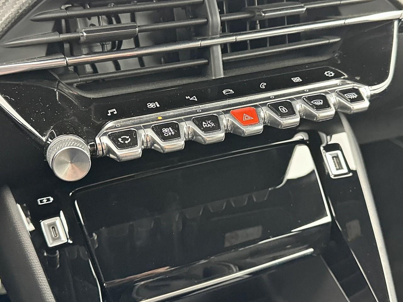 Peugeot 208 puretech 100 s&s bvm6 gt — photo 28