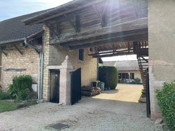 Ensemble 4 Logements Independants De Grande Qualite