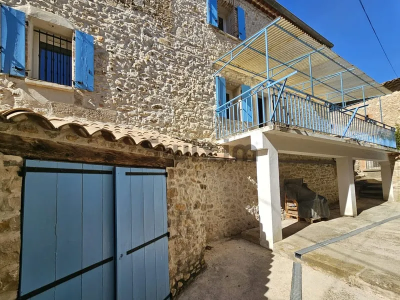 Photo 1