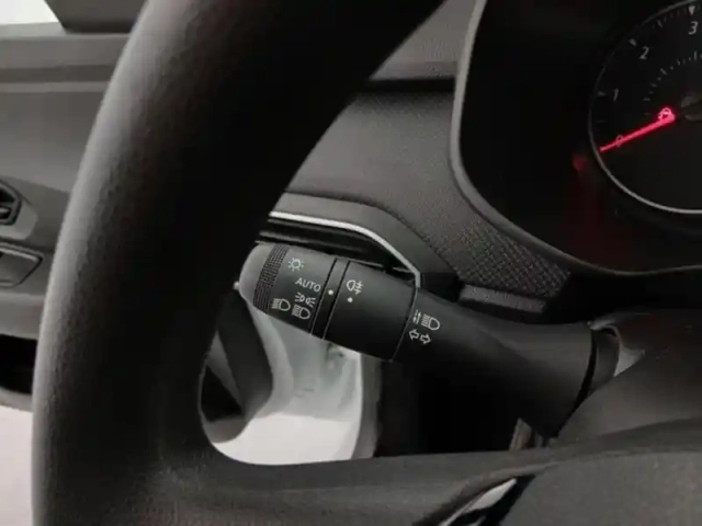 Dacia Sandero 1.0 eco-g 100ch essential — photo 15