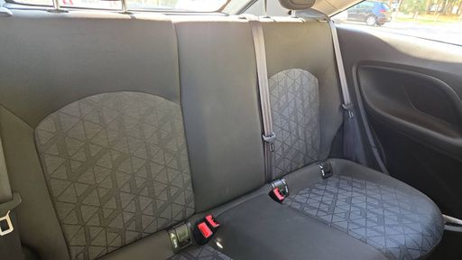 Opel Corsa 1.4 90 - Design 120 Ans – 2019 – 136739 km – Essence – Boîte Manuelle — photo 29
