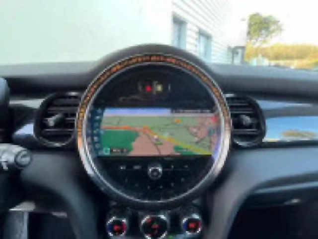 Mini Mini 5 portes cooper 136ch  essential bva7 — photo 19