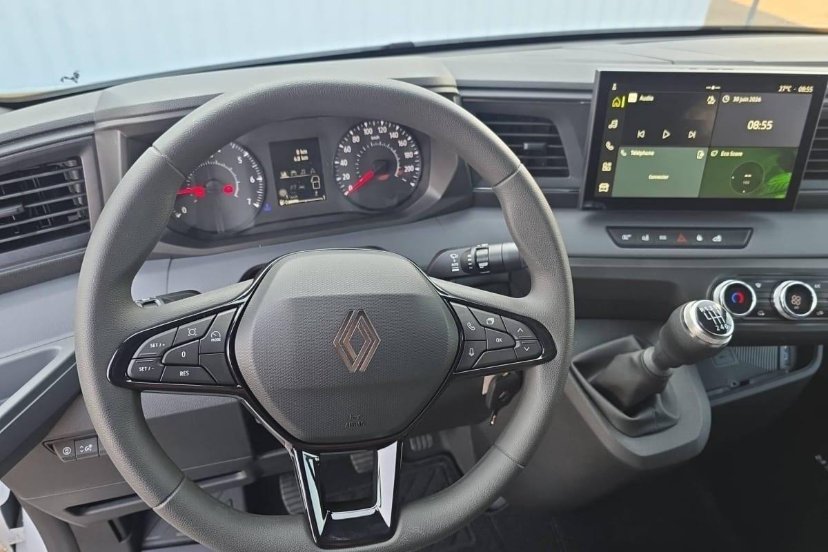 Renault Master Fourgon — photo 17
