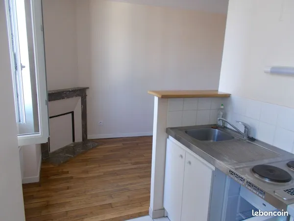 🏡 Studio à louer en centre-bourg