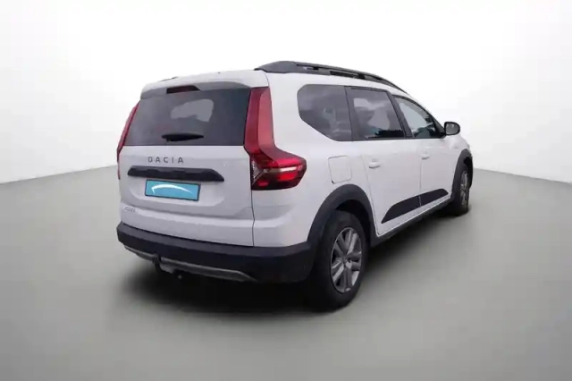 Dacia Jogger tce 110 5 places — photo 6